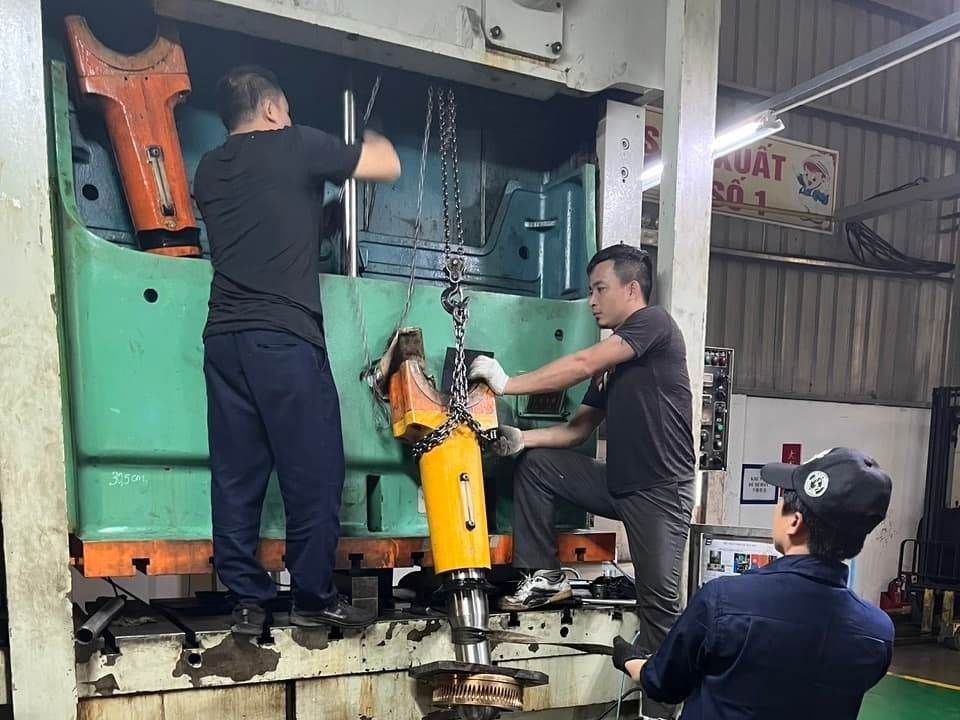 Cải tiến máy đột dập Hải Phòng